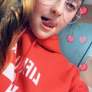 Meet your Posher, Mataya